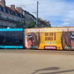 Habillage du tram pour Besançon International Tattoo Show